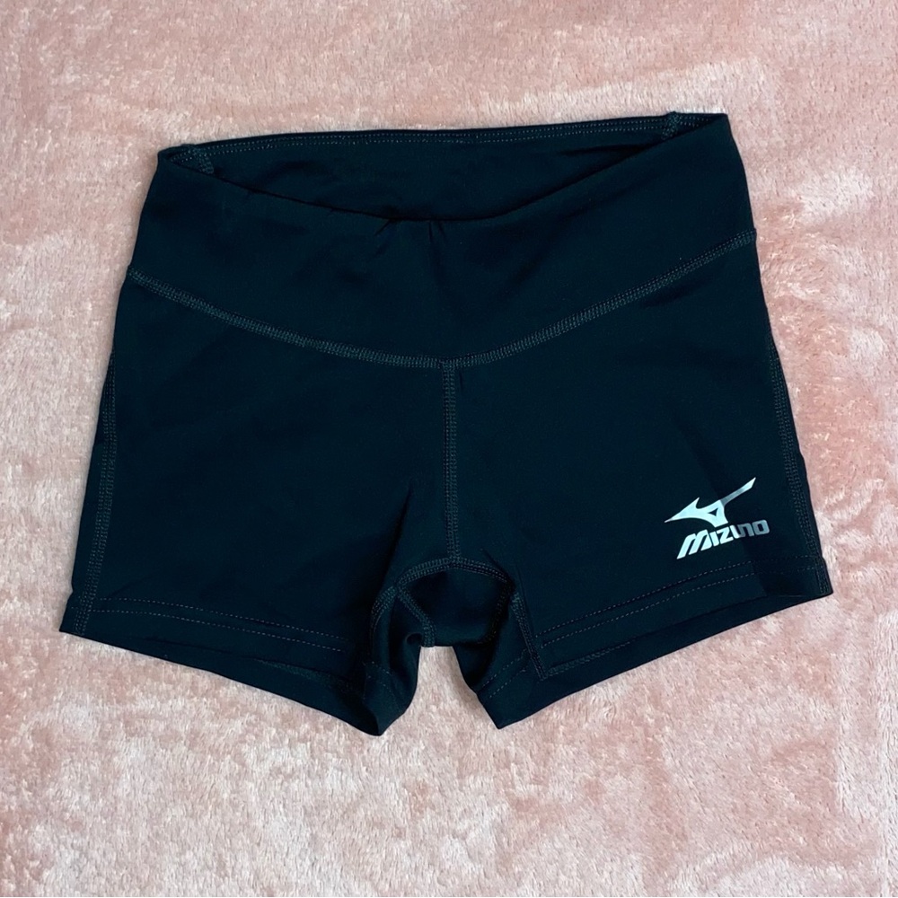 Mizuno Women’s Volleyball Shorts, XS, Like New